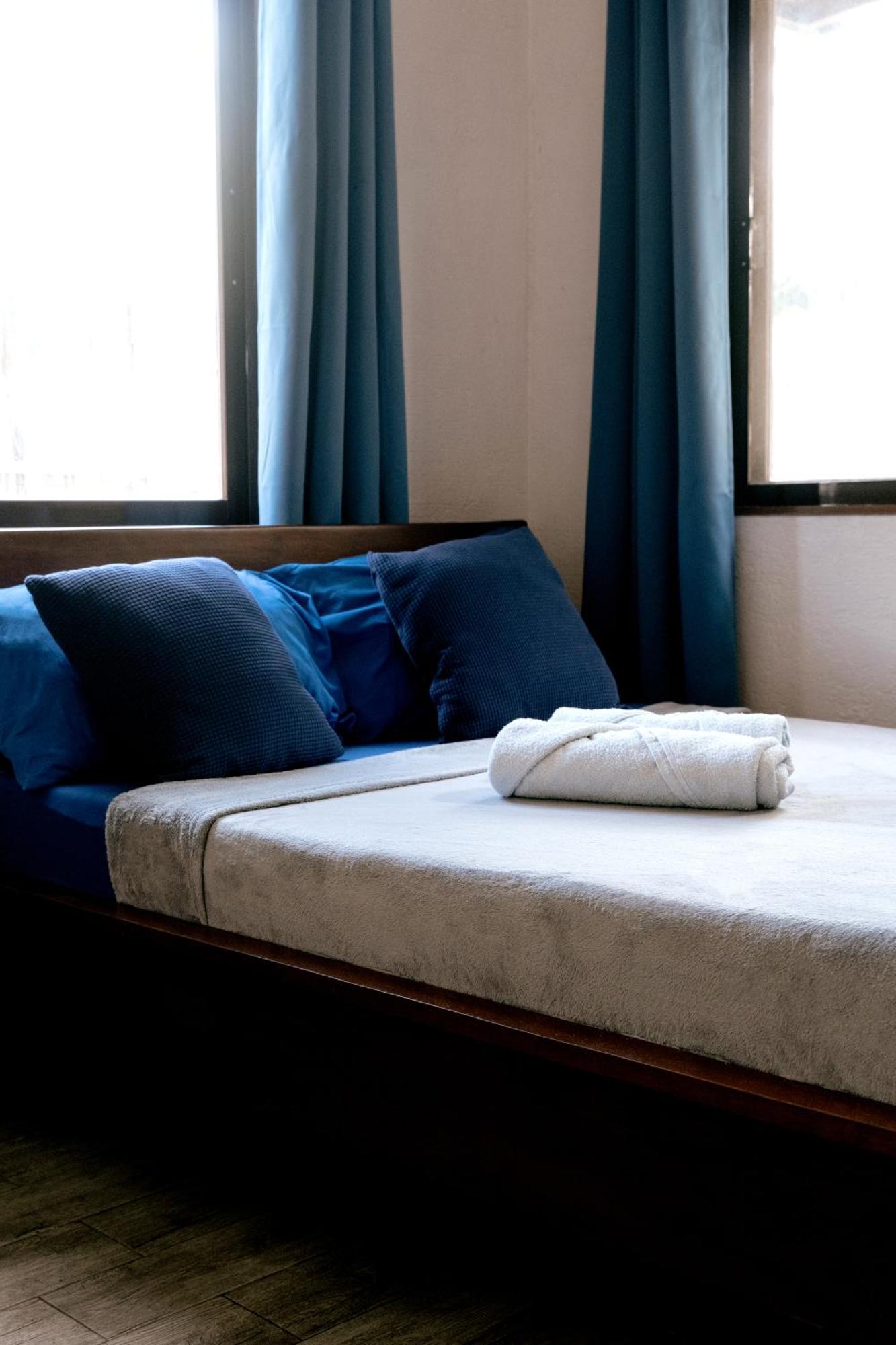Island Lyfe Adventures Hotel El Nido Ngoại thất bức ảnh